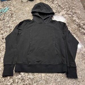 Lululemon sweatshirt size 4